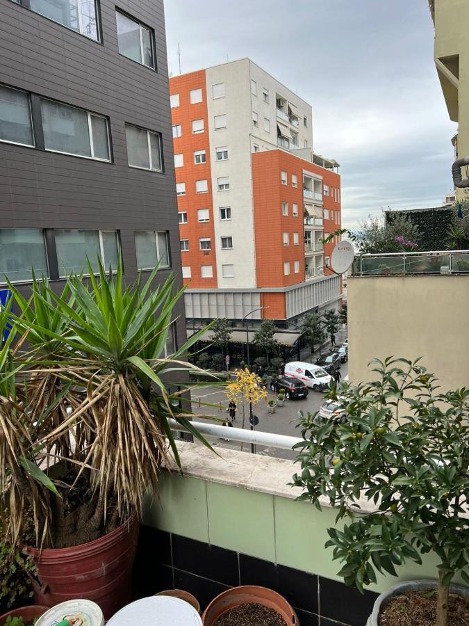 Leonard Apartment Tirana Eksteriør billede