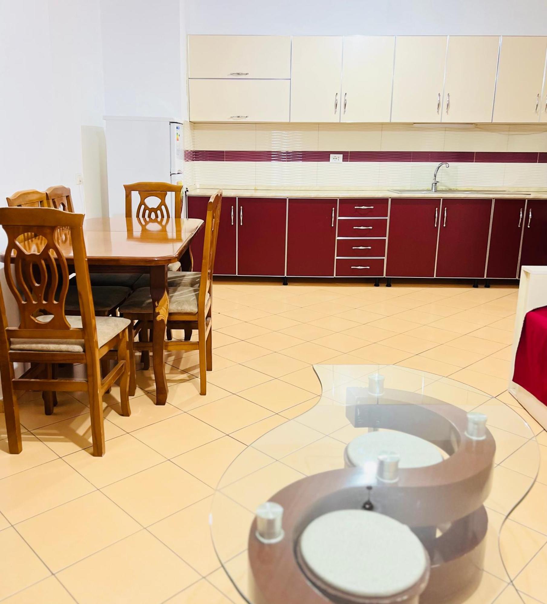 Leonard Apartment Tirana Eksteriør billede