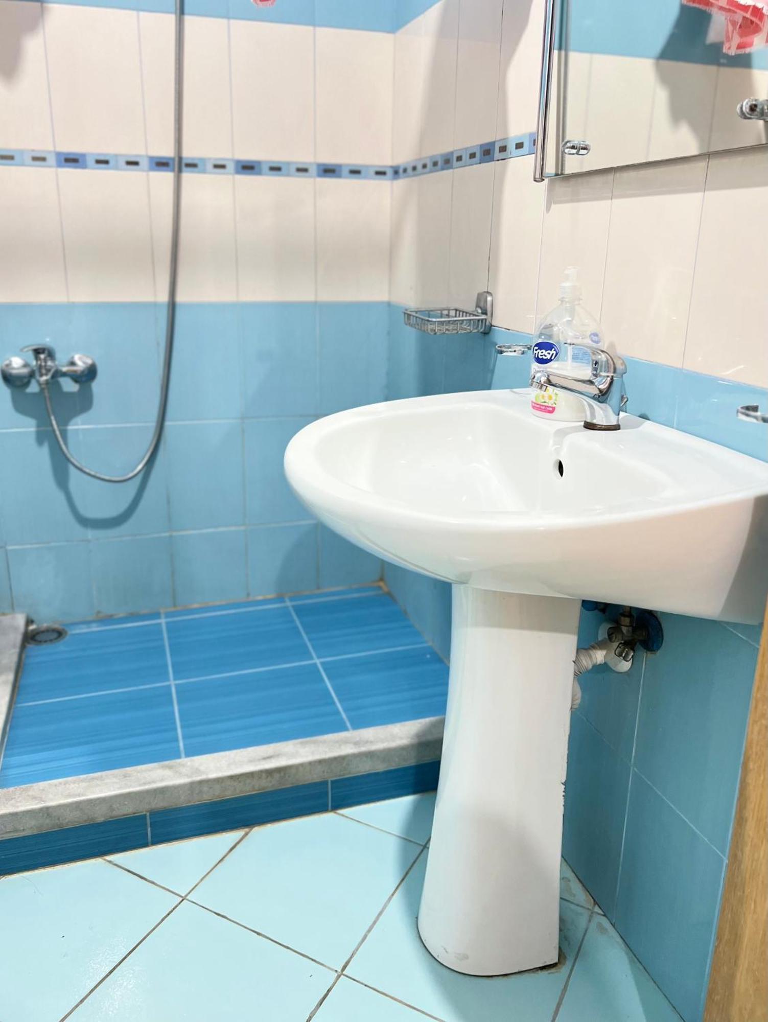 Leonard Apartment Tirana Eksteriør billede